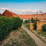 L Jizni Morava L Palava *